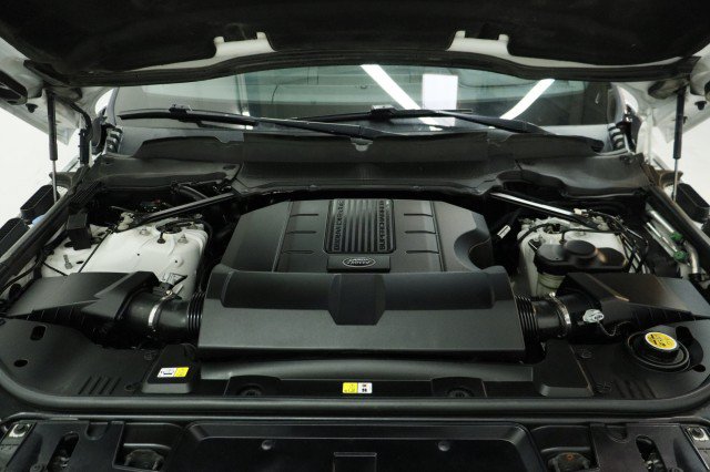 Used 2019 Land Rover Range Rover Sport Supercharged AWD/4WD image 33