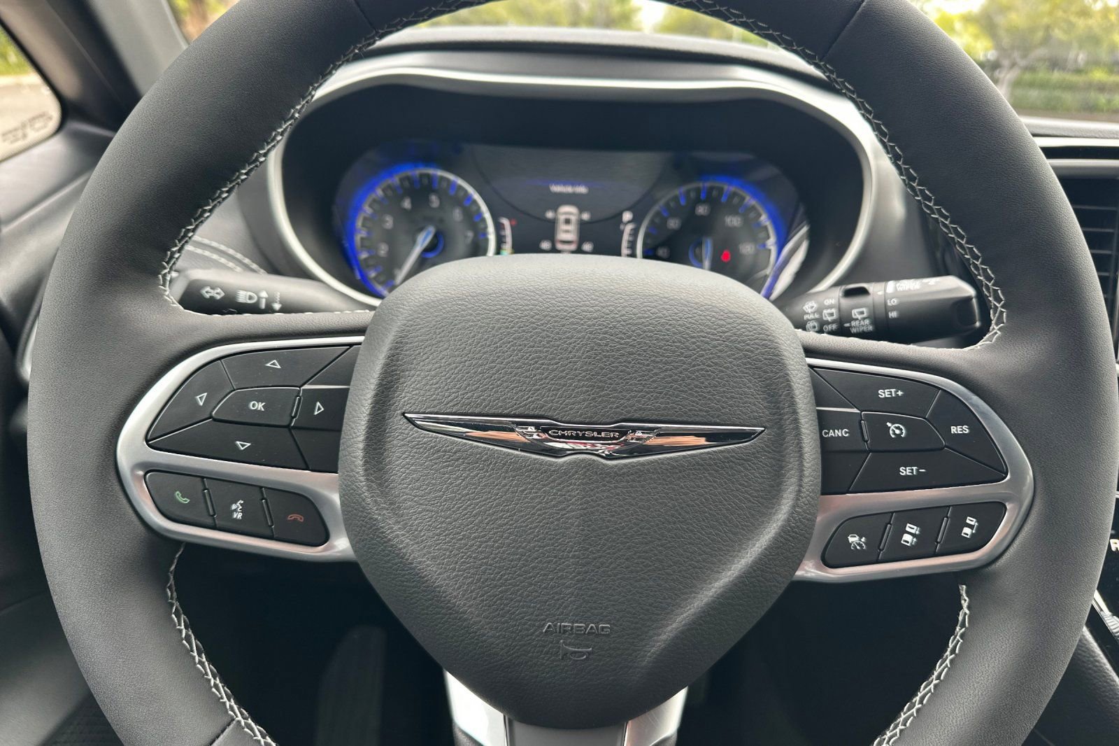 New 2026 Chrysler Pacifica Select FWD image 23