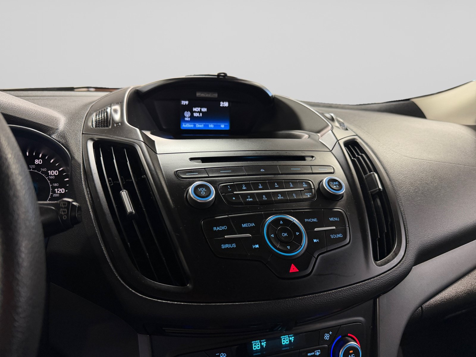 Used 2017 Ford Escape SE AWD/4WD image 27