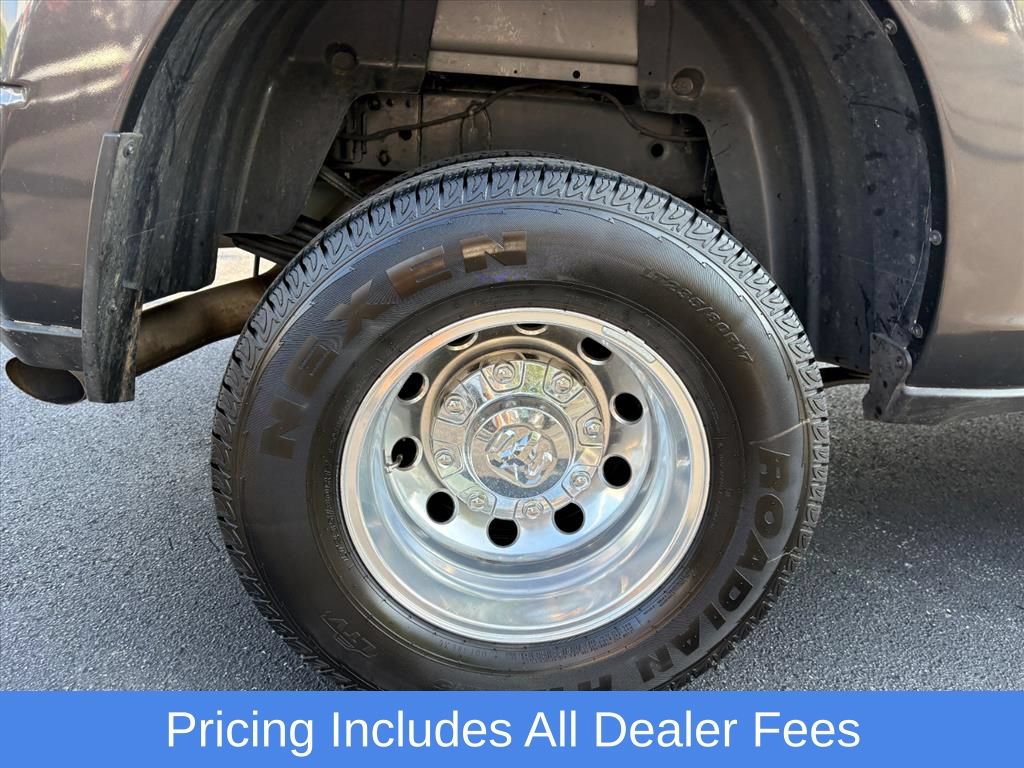 Used 2025 RAM 3500 Tradesman AWD/4WD image 25