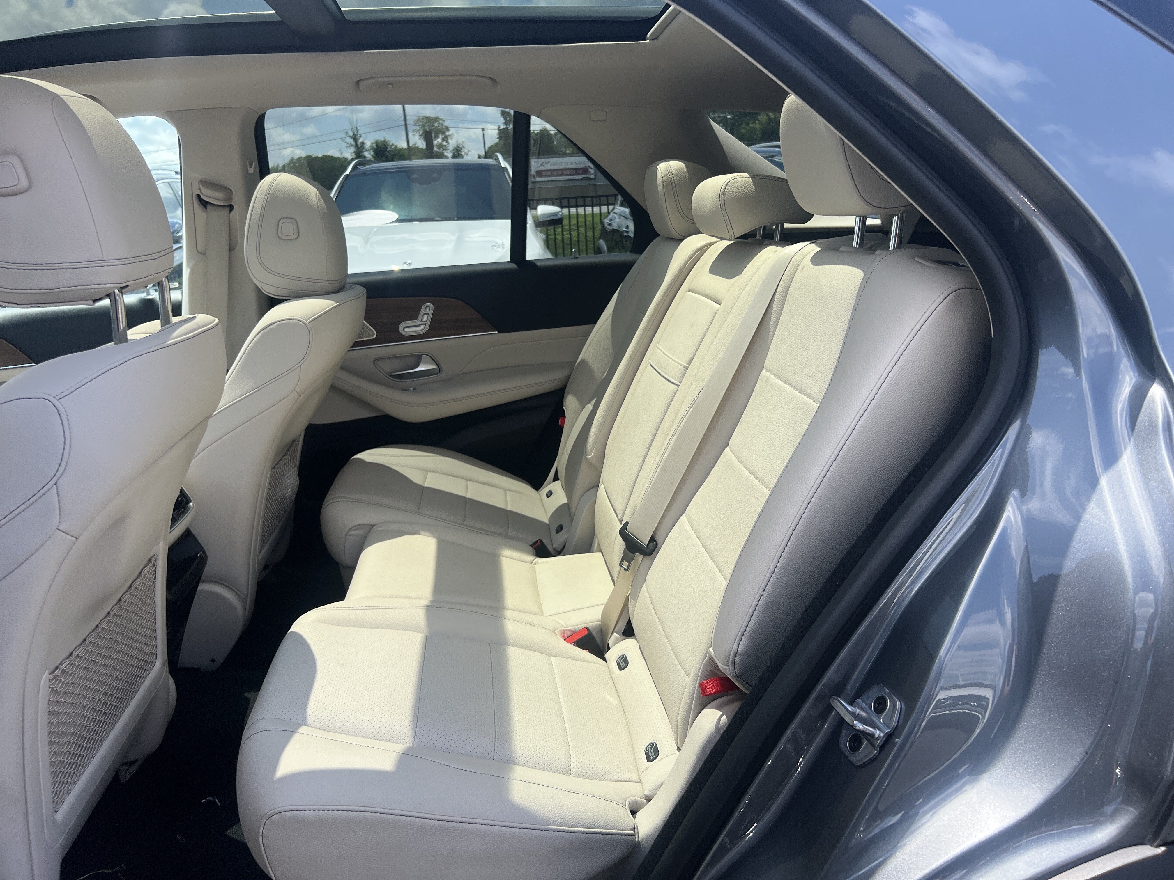 Certified 2023 Mercedes-Benz GLE 350 4MATIC image 32