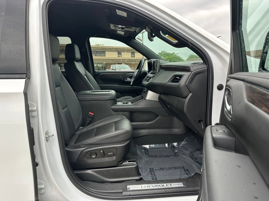 Certified 2023 Chevrolet Suburban Z71 AWD/4WD image 23
