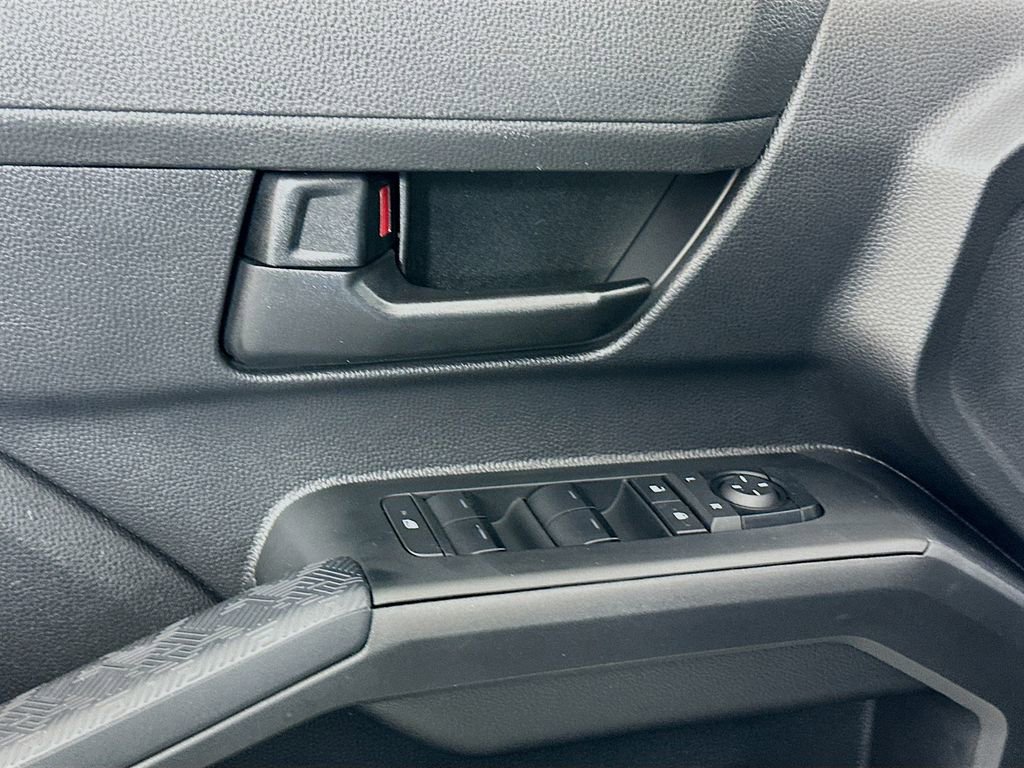 Certified 2024 Toyota Tacoma SR5 image 18