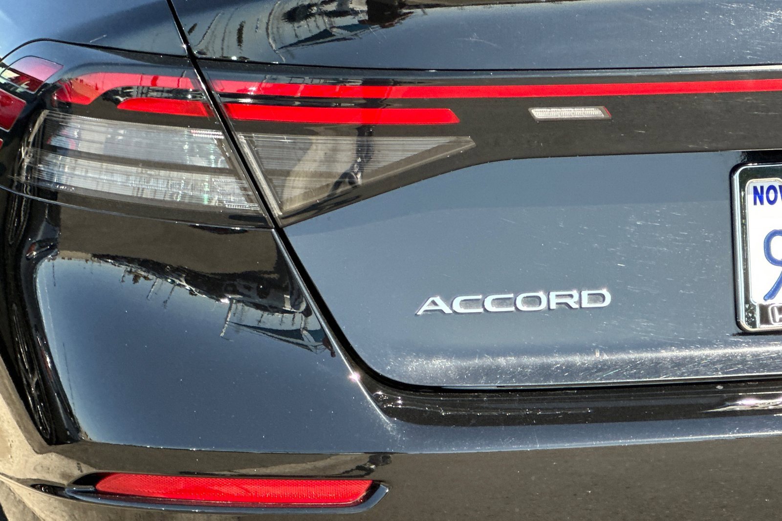 Certified 2025 Honda Accord LX image 26