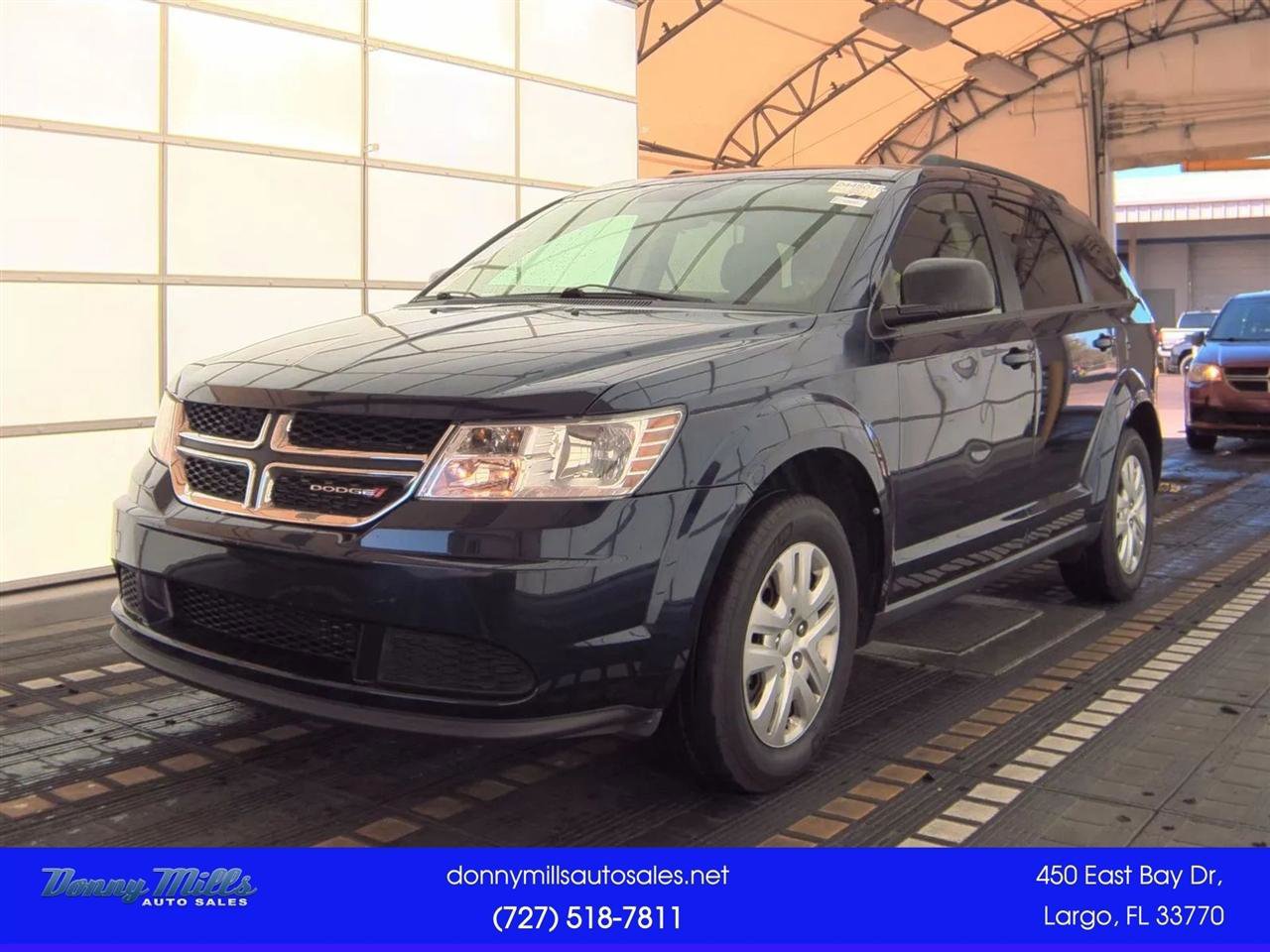 Used 2017 Dodge Journey SE image 1