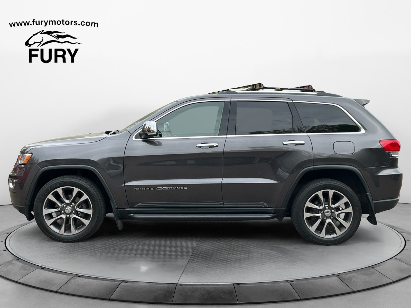 Used 2018 Jeep Grand Cherokee Limited w/ Trailer Tow Group IV AWD/4WD image 7