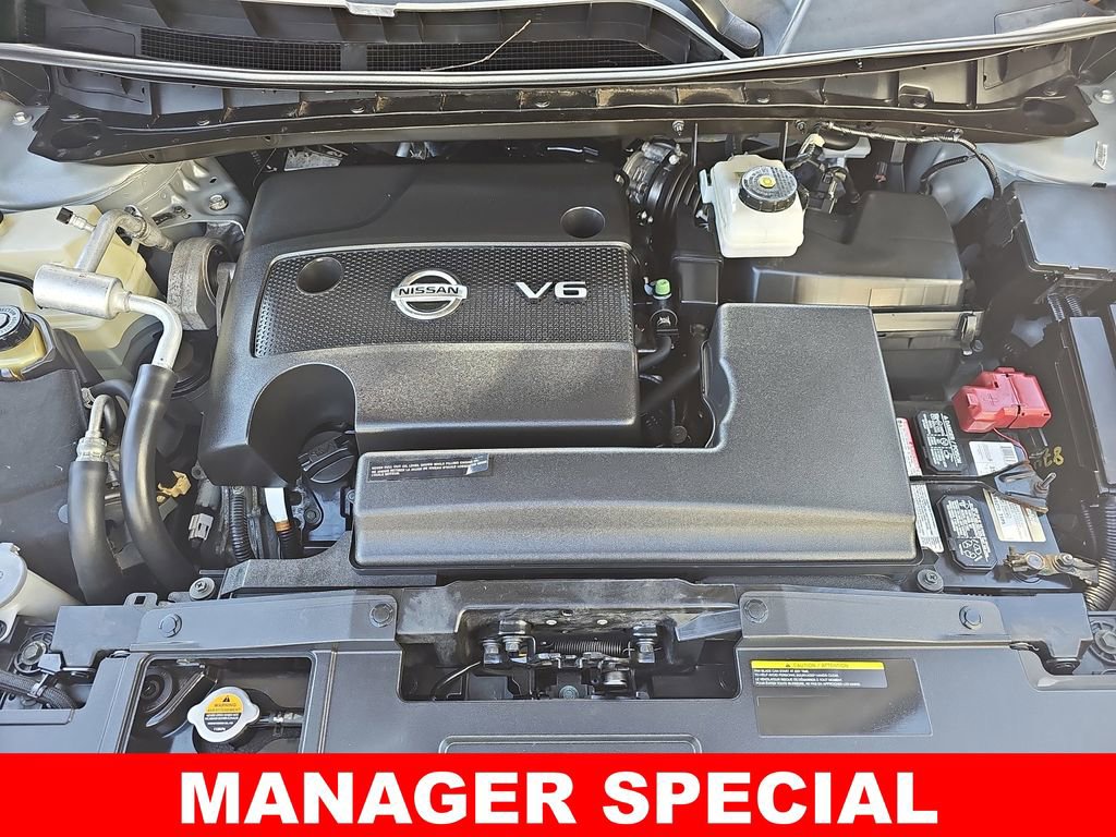 Used 2017 Nissan Murano Platinum w/ Platinum Technology Package image 32