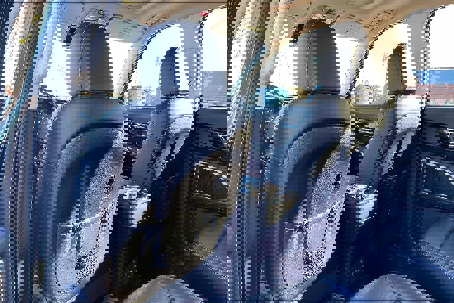 Used 2023 Kia Telluride S w/ S Sunroof Package image 12