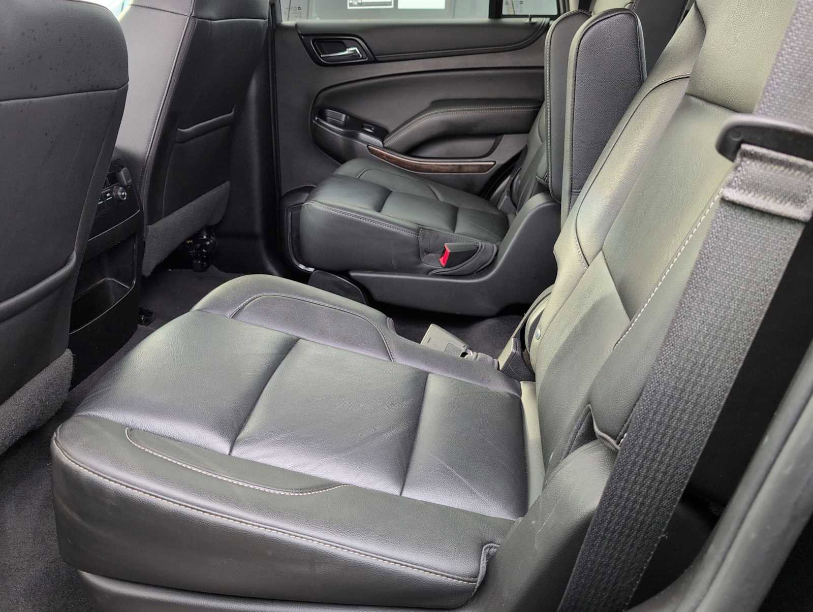 Used 2019 Chevrolet Tahoe LT image 19