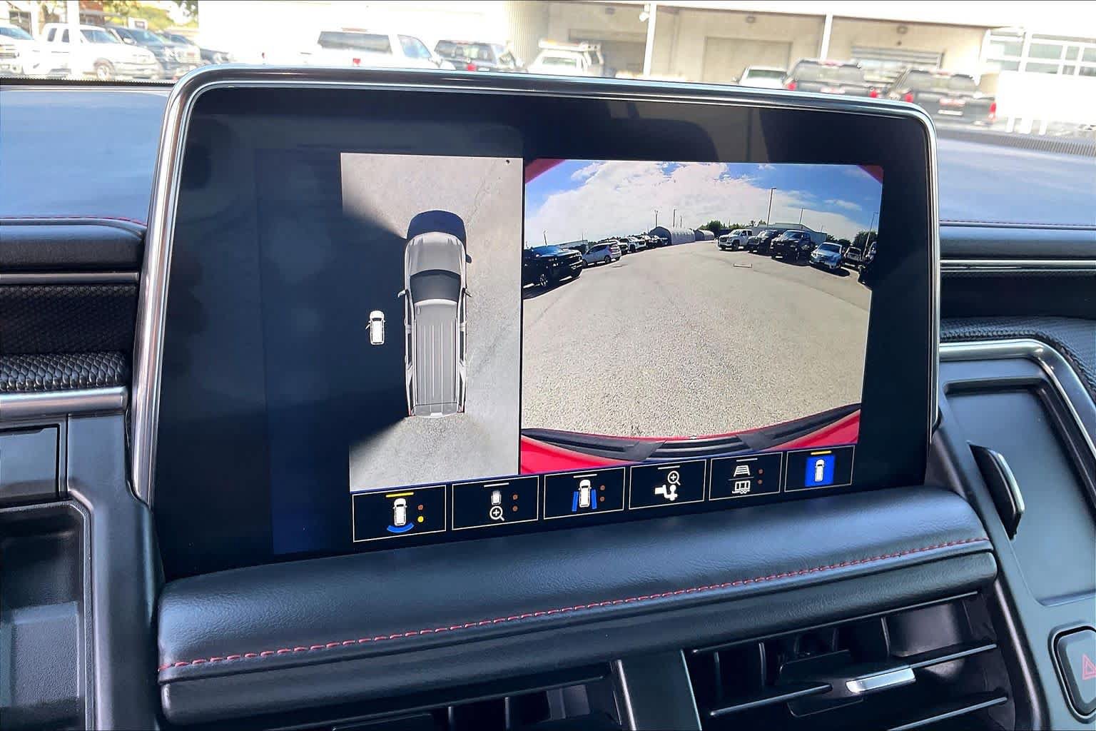 Used 2023 Chevrolet Tahoe RST w/ Luxury Package RWD image 25