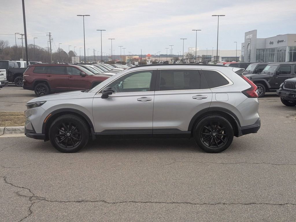 Used 2023 Honda CR-V Sport image 2