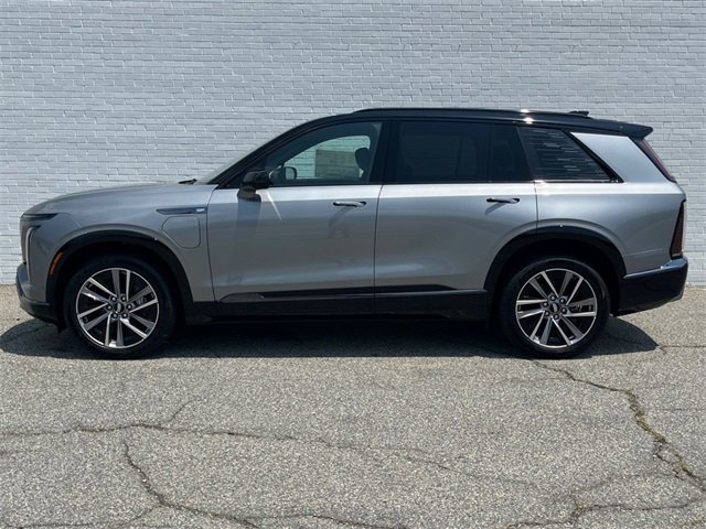 New 2026 Cadillac Vistiq Sport image 2