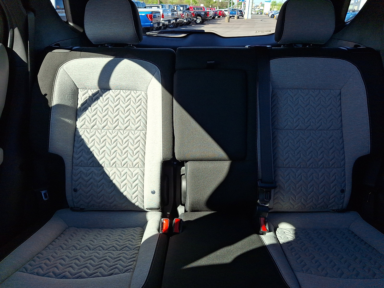 Used 2023 Chevrolet Equinox LS w/ Driver Confidence II Package AWD/4WD image 19