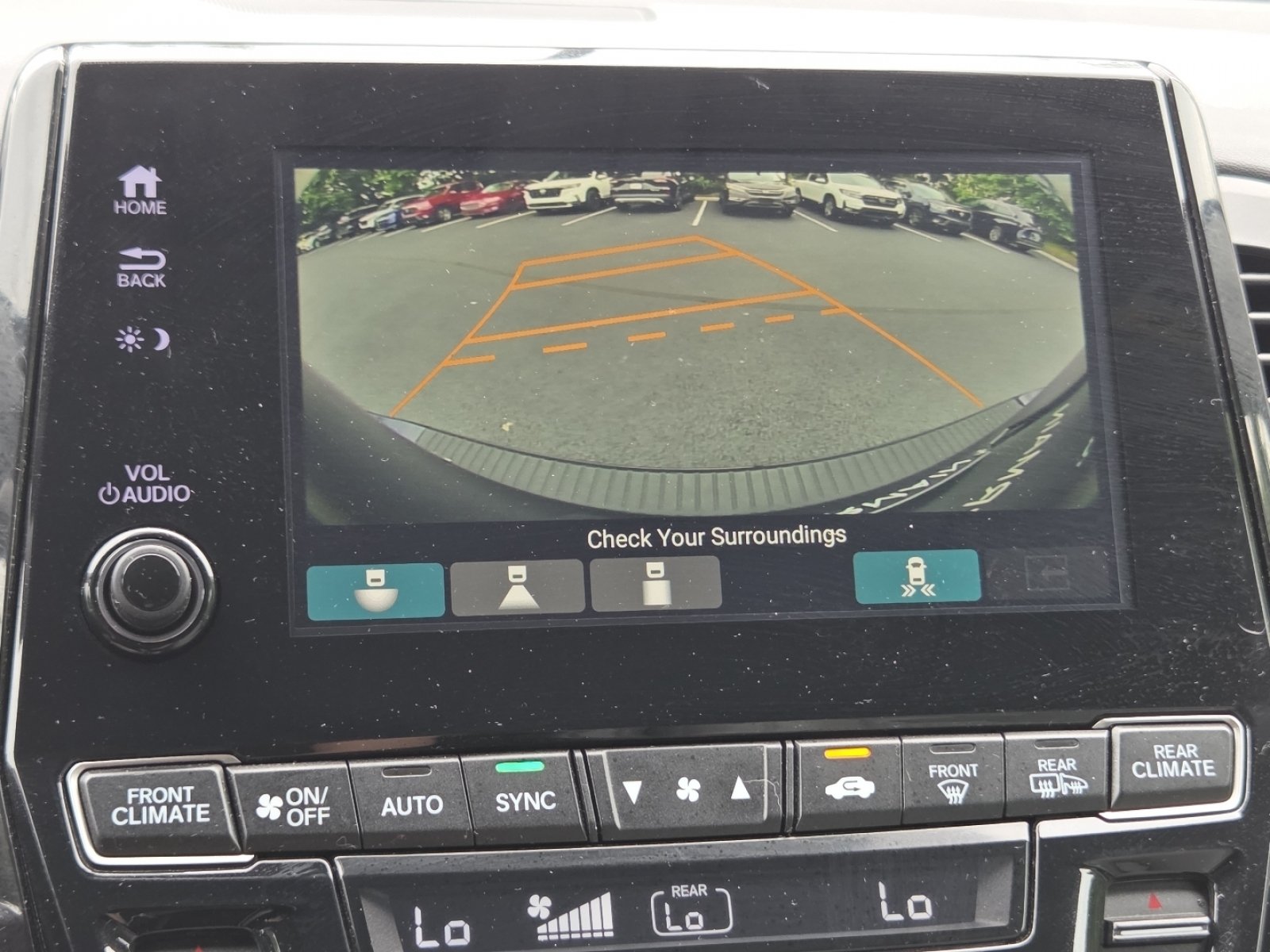 Used 2018 Honda Odyssey Touring image 14