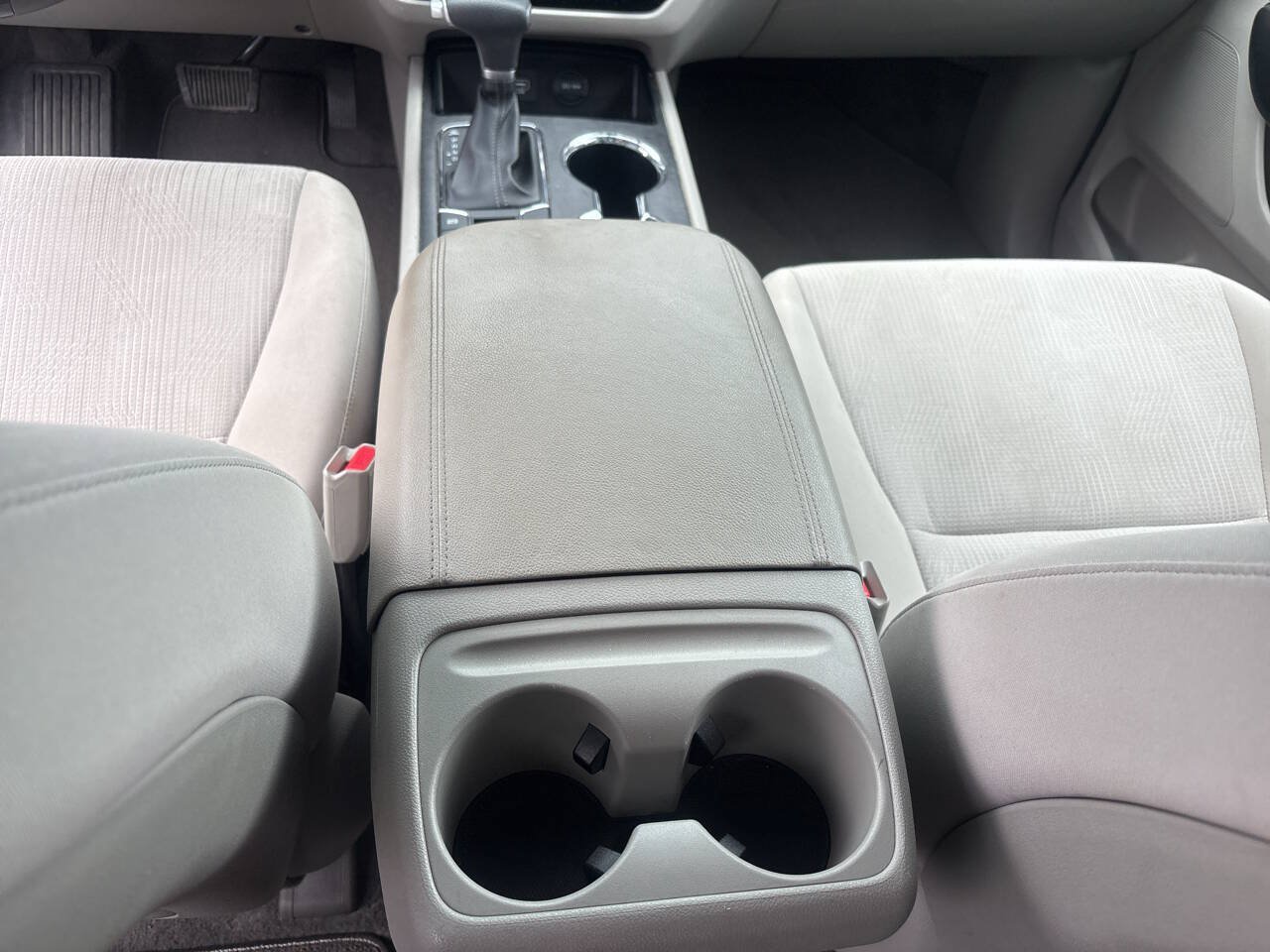 Used 2020 Kia Sedona LX FWD image 23