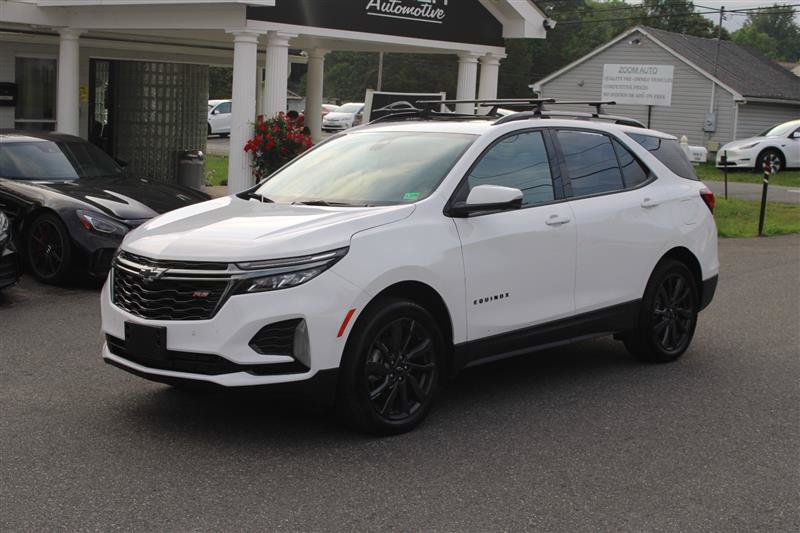 Used 2023 Chevrolet Equinox RS w/ RS Leather Package AWD/4WD image 4