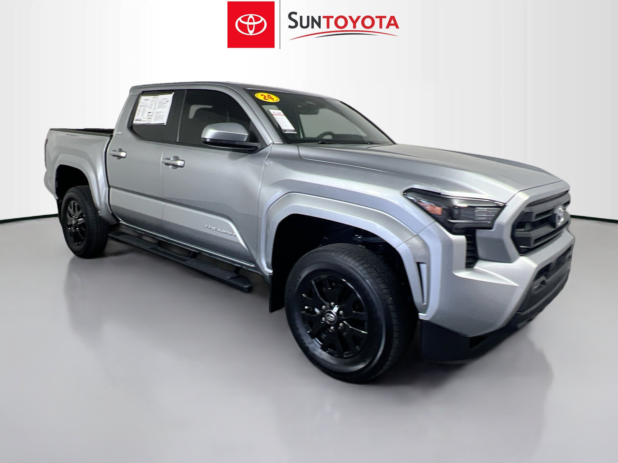 Used 2024 Toyota Tacoma SR5 RWD image 1