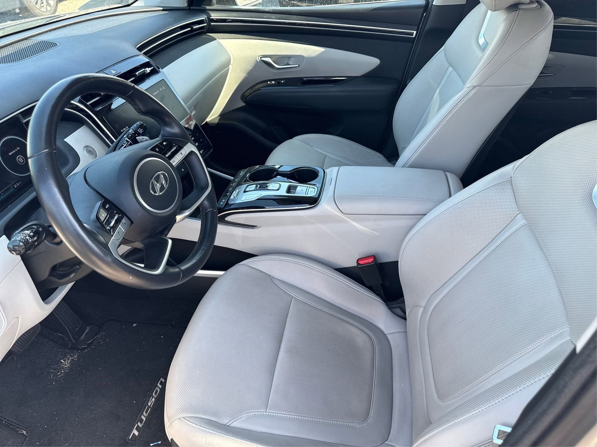 Used 2023 Hyundai Tucson Limited image 11