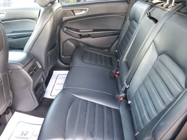 Used 2022 Ford Edge SEL image 10