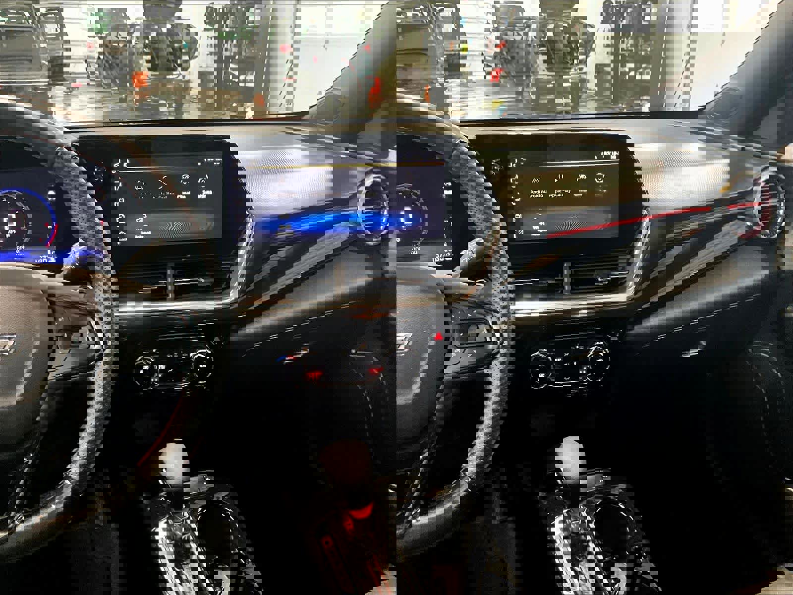 Used 2024 Chevrolet Trax RS w/ Driver Confidence Package FWD image 18