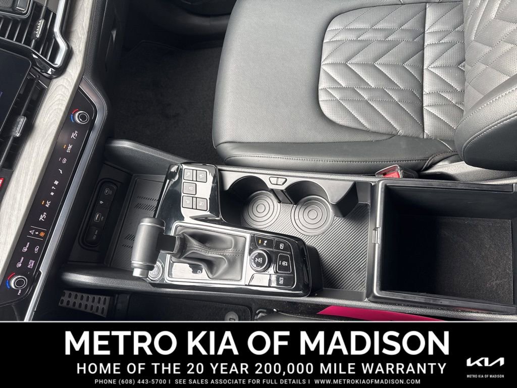 Used 2025 Kia Sportage X-Pro Prestige image 22