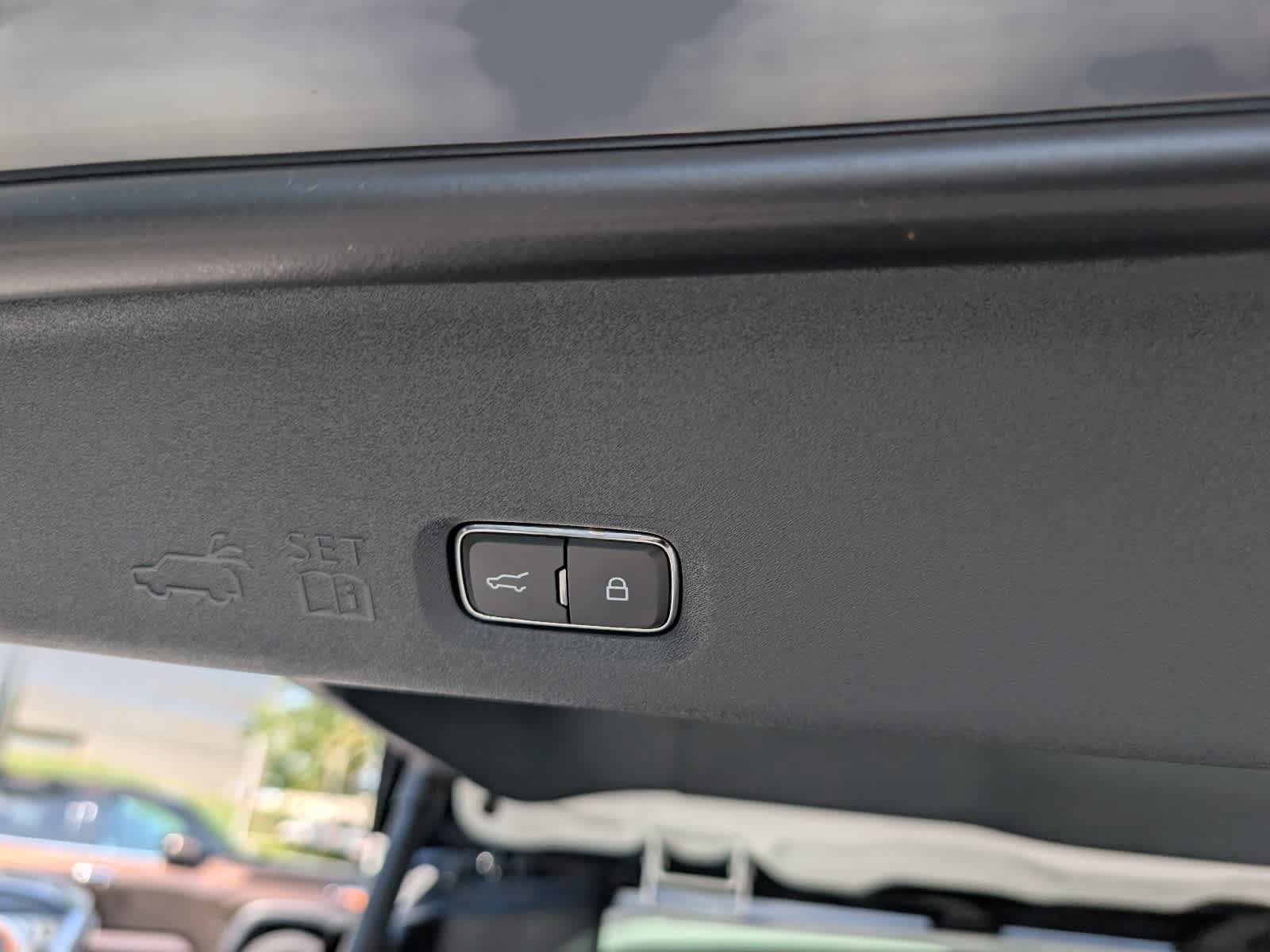Used 2027 Lincoln Navigator Black Label AWD/4WD image 17