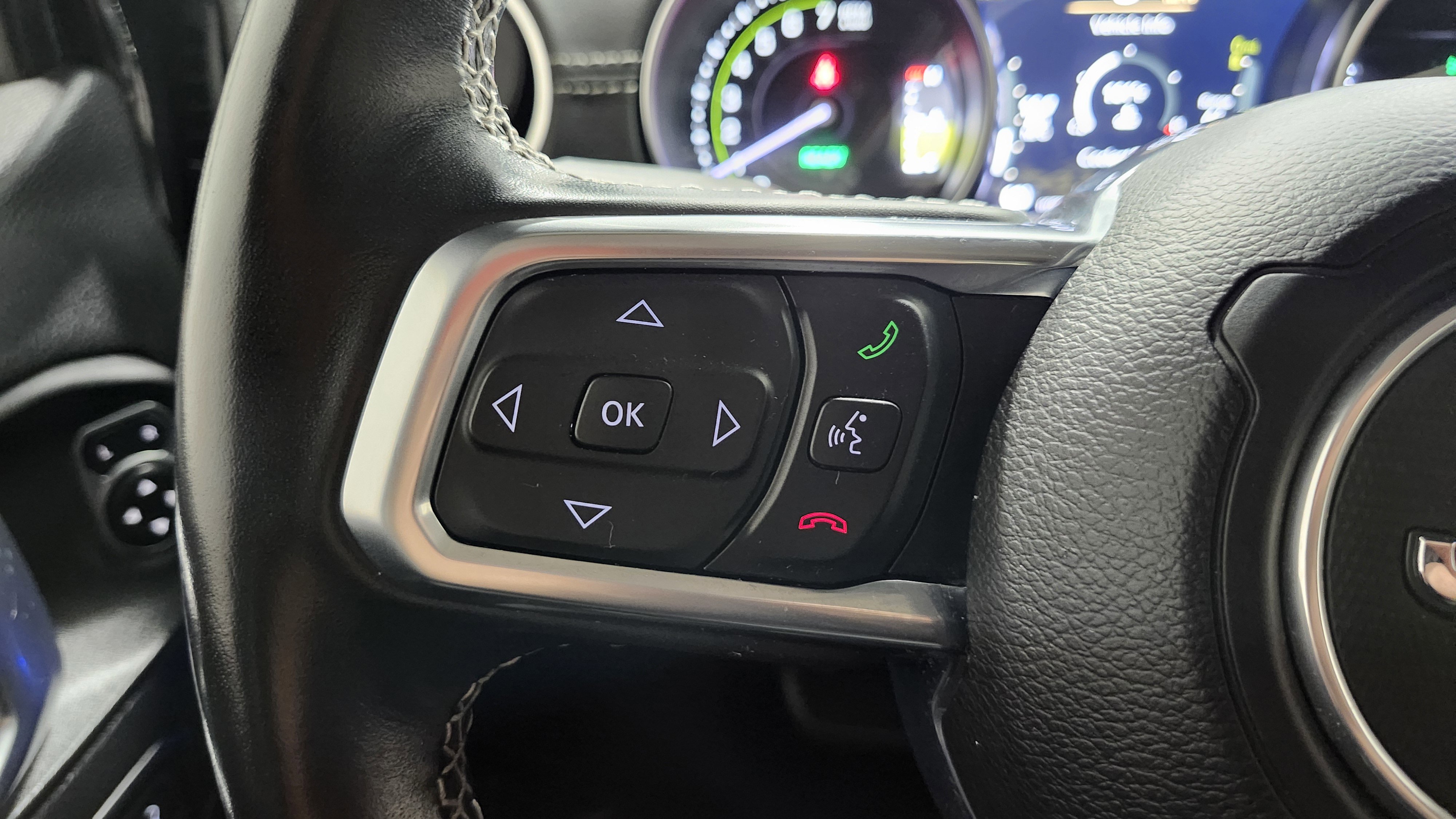 Used 2021 Jeep Wrangler Unlimited Sahara w/ Cold Weather Group image 31