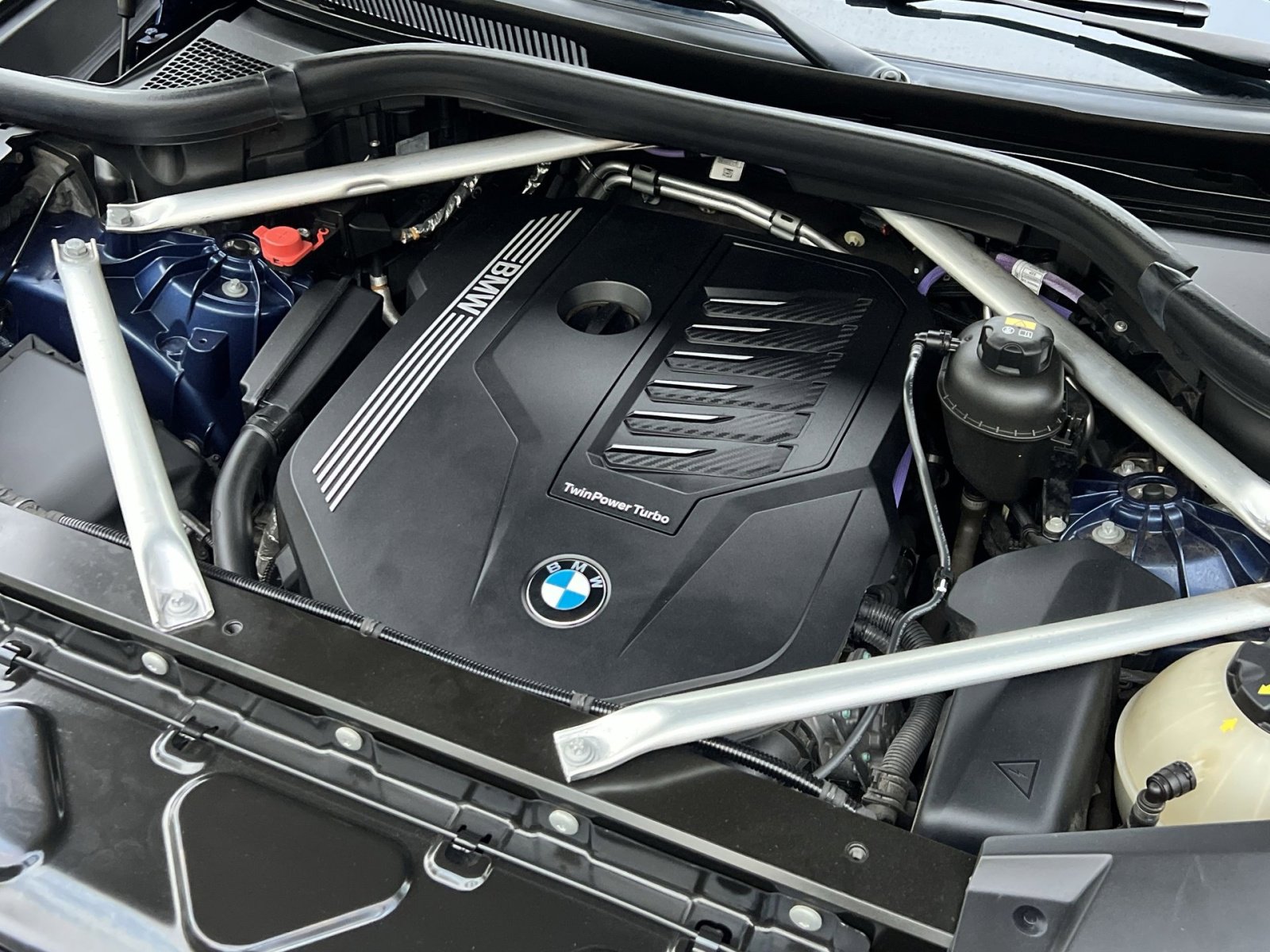 Used 2022 BMW X5 xDrive40i w/ Parking Assistance Package image 27