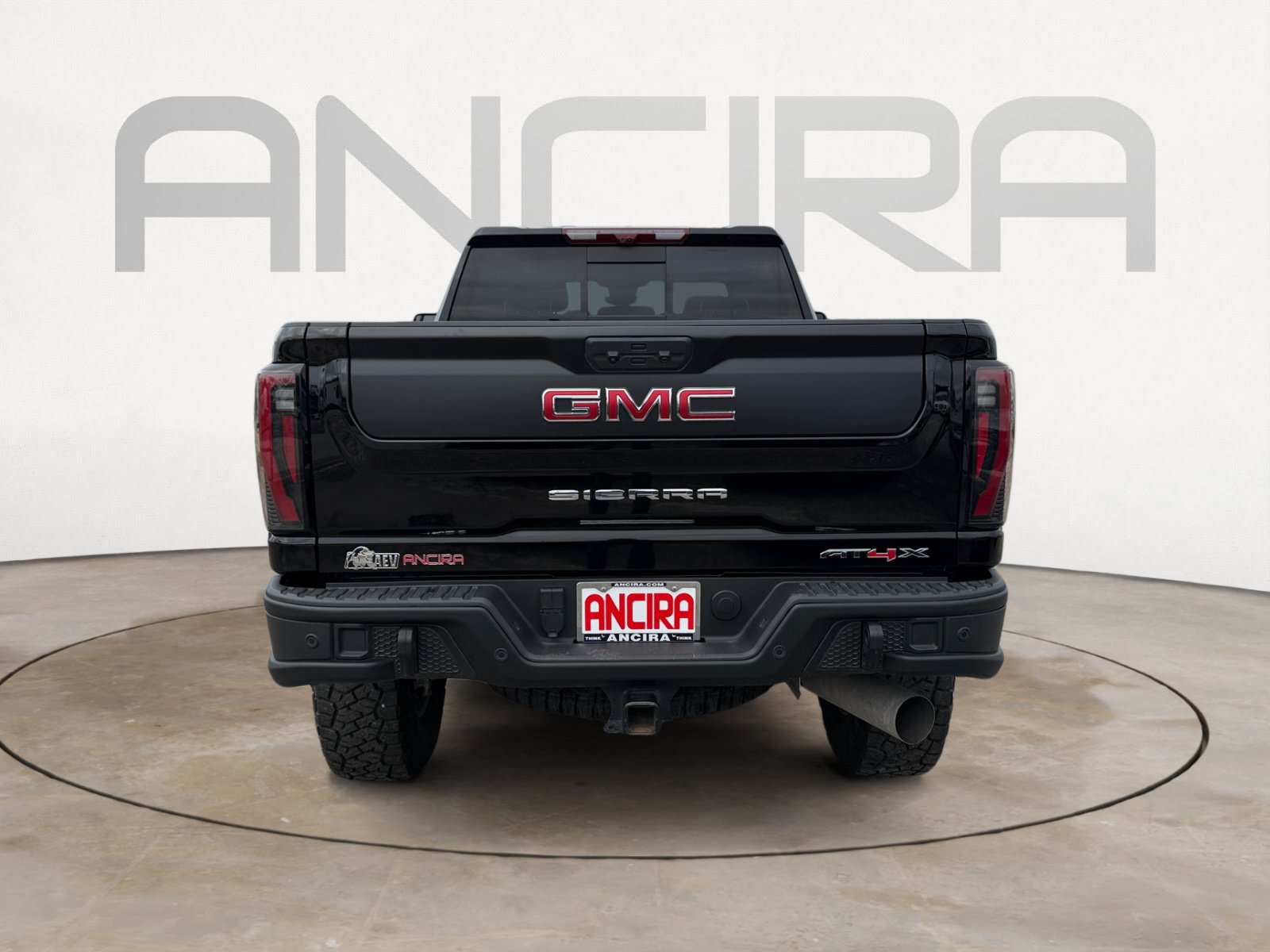 Used 2025 GMC Sierra 2500 AT4X w/ AT4X AEV Edition AWD/4WD image 8