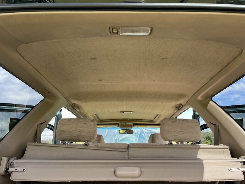 Used 2001 Toyota 4Runner SR5 AWD/4WD image 51