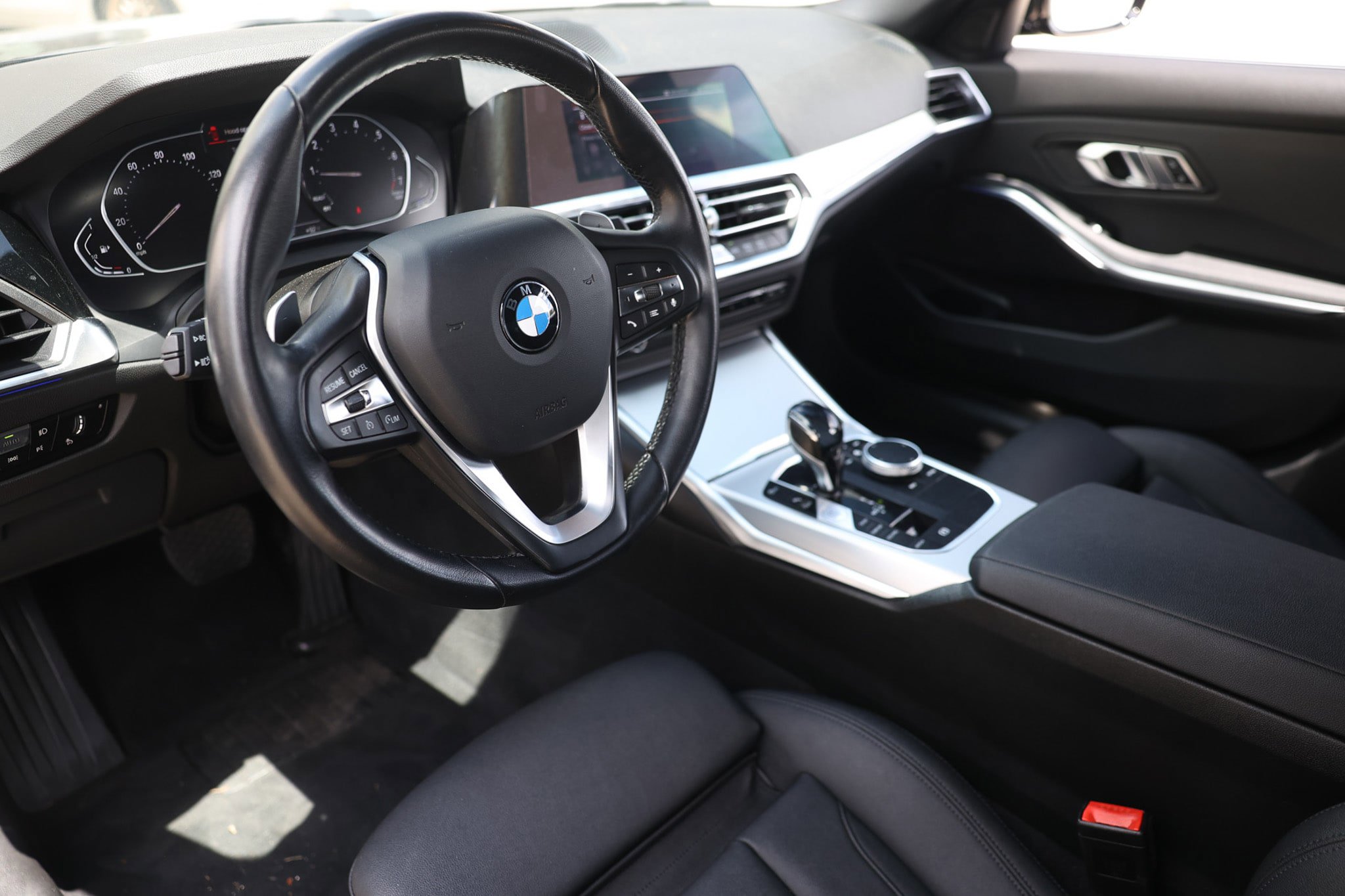 Used 2021 BMW 330i Sedan w/ Convenience Package RWD image 6