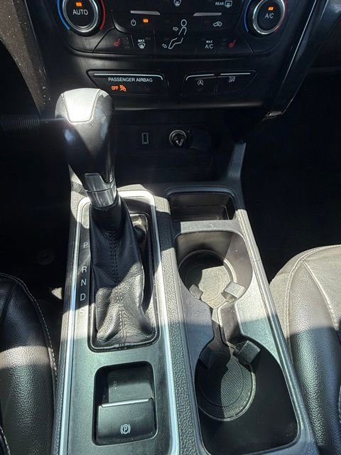 Used 2017 Ford Escape Titanium AWD/4WD image 26