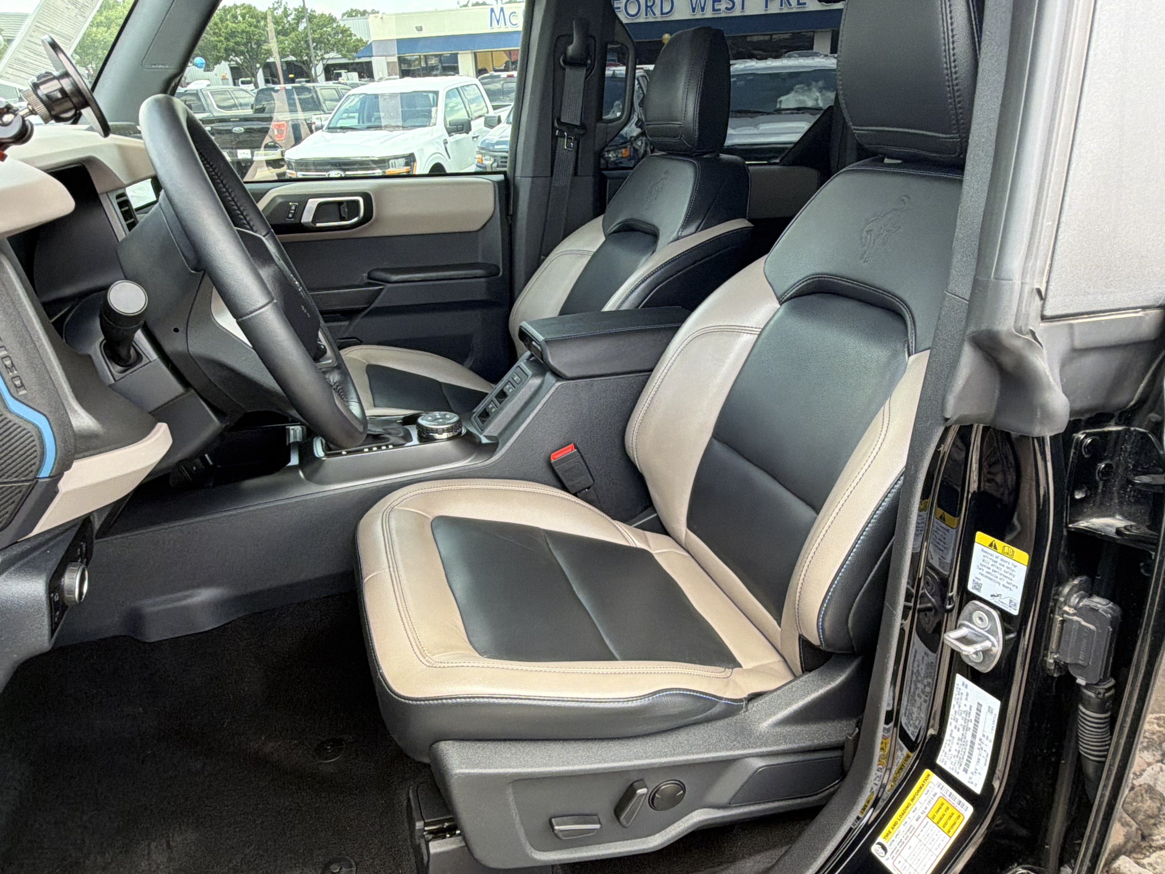 Used 2024 Ford Bronco Wildtrak AWD/4WD image 12