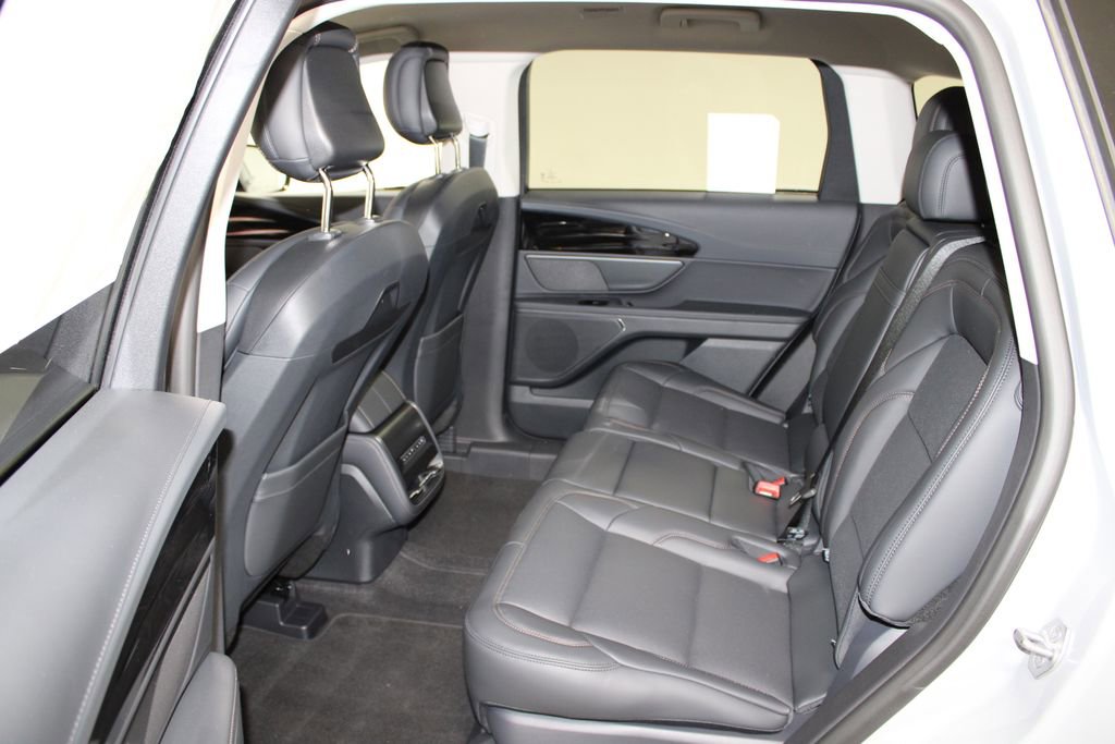 New 2026 Lincoln Nautilus Premier image 25