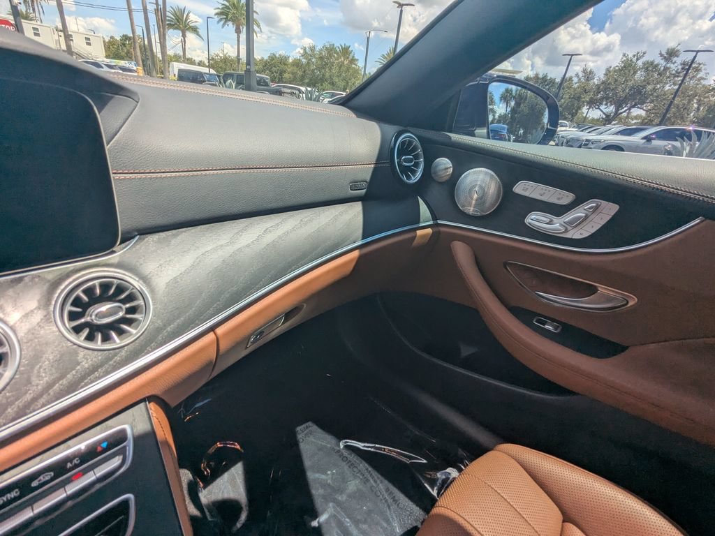 Certified 2023 Mercedes-Benz E 450 Cabriolet image 4