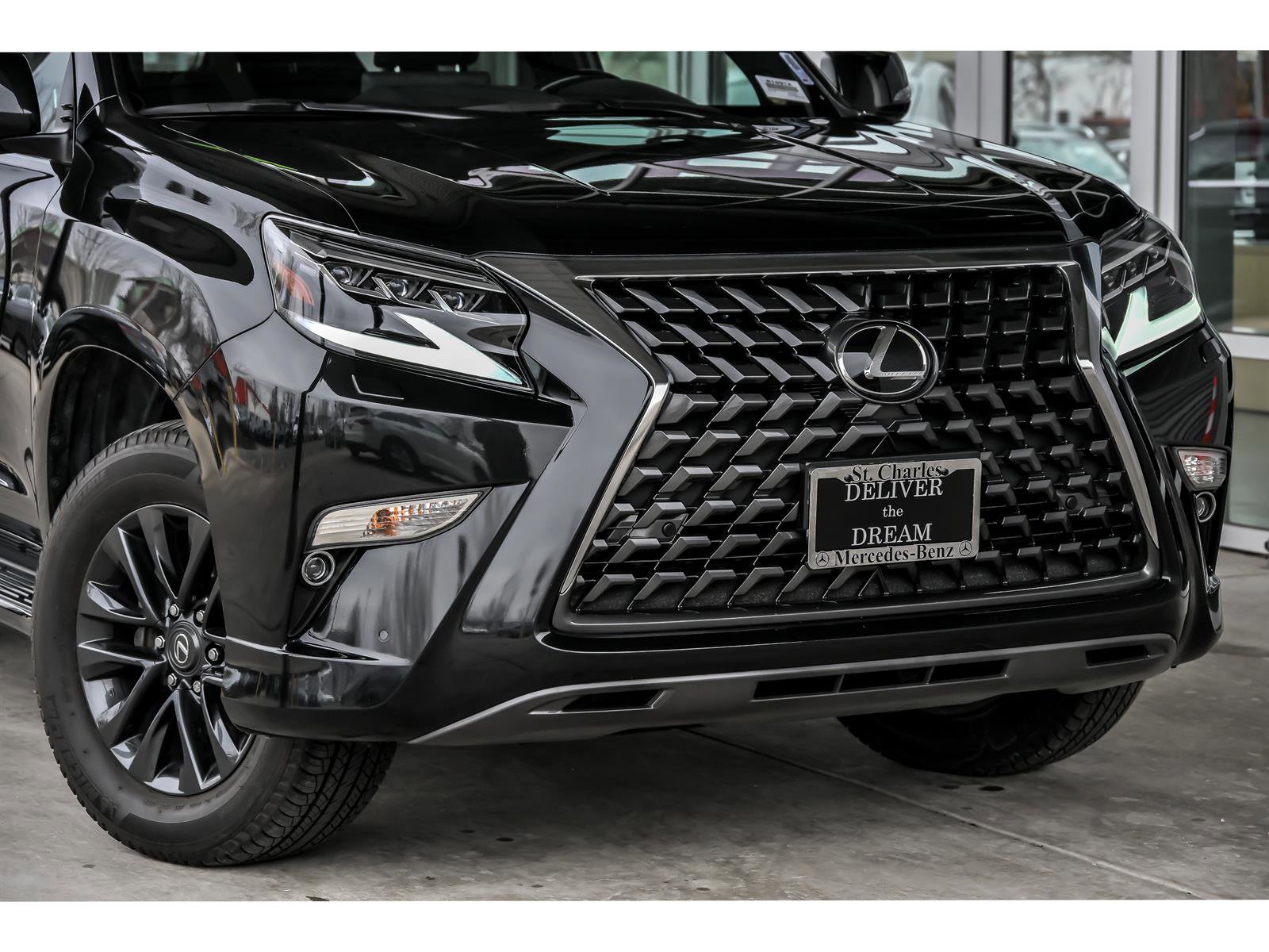 Used 2023 Lexus GX 460 Premium image 2