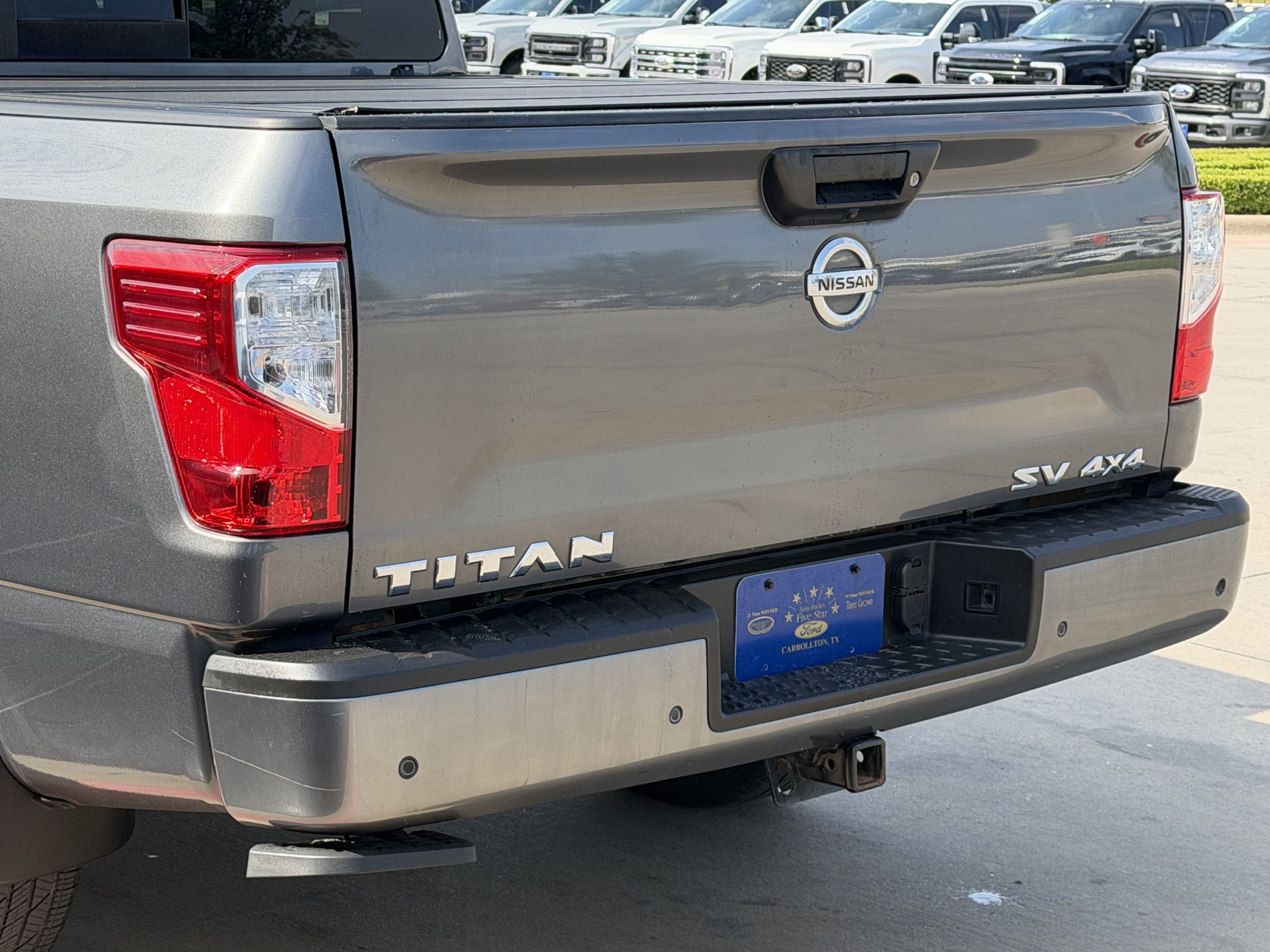 Used 2021 Nissan Titan SV w/ SV Convenience Package AWD/4WD image 7