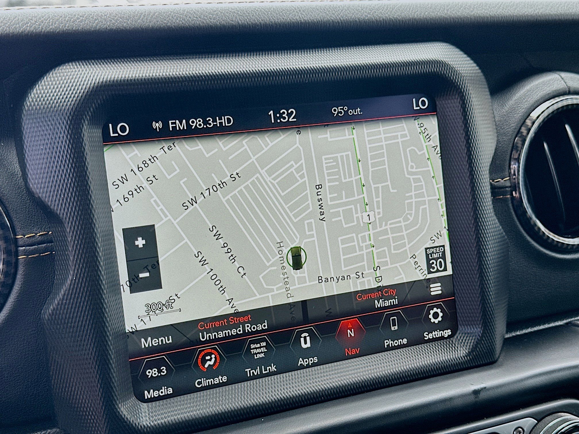 Used 2023 Jeep Wrangler Unlimited Sahara image 11