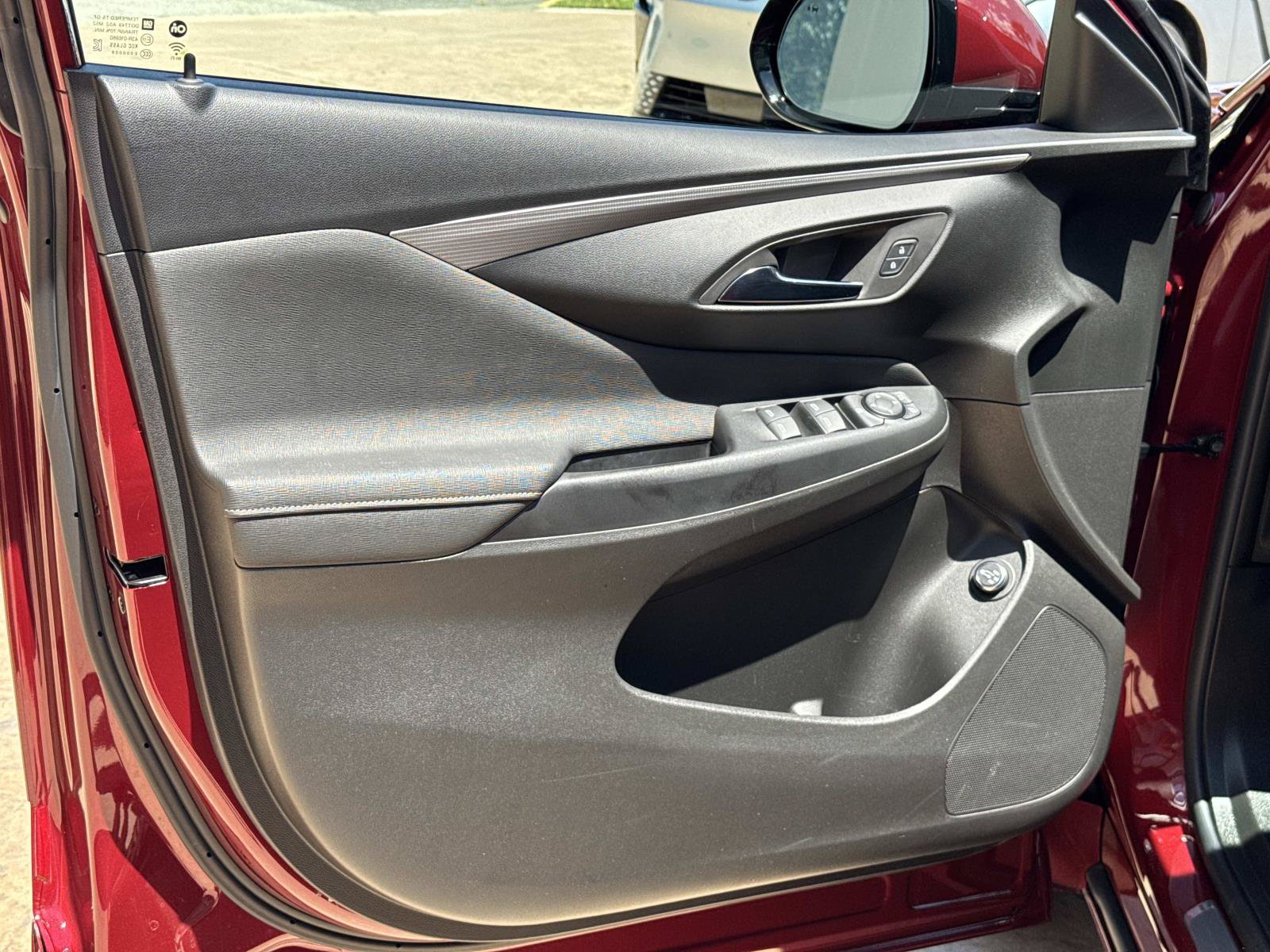 Used 2024 Buick Envista Avenir FWD image 11