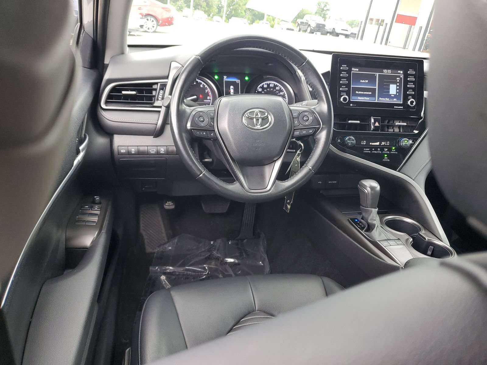 Certified 2024 Toyota Camry SE FWD image 10