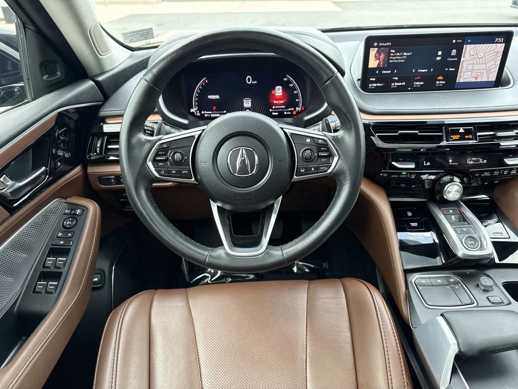 Used 2023 Acura MDX SH-AWD w/ Technology Package image 13