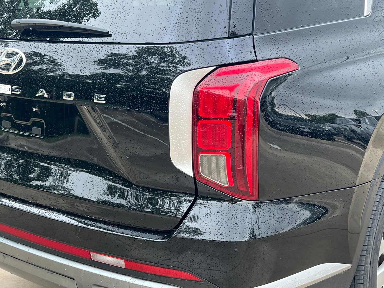Used 2025 Hyundai Palisade SEL FWD image 12