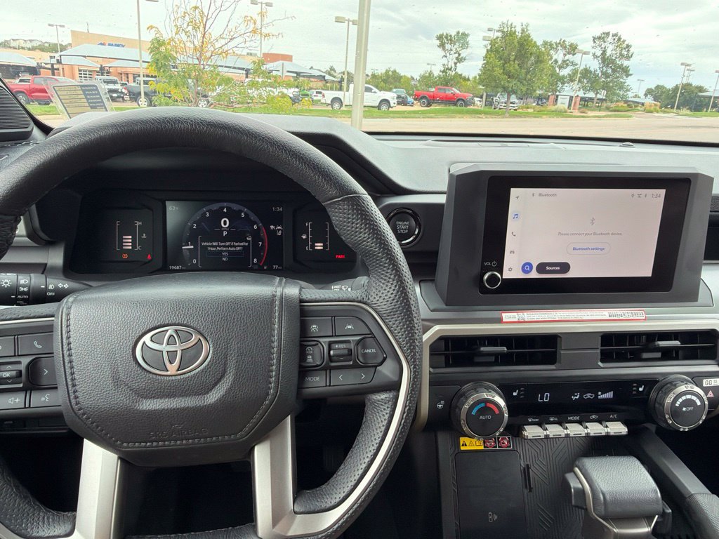 Used 2025 Toyota Tacoma SR5 AWD/4WD image 14