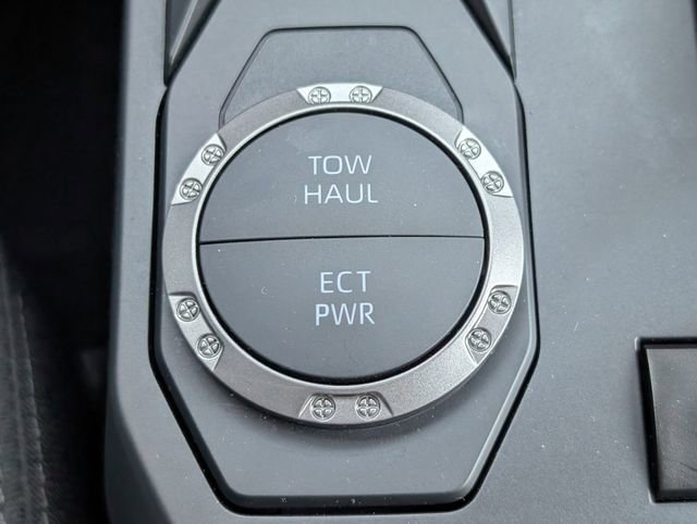 Used 2024 Toyota Tacoma SR5 image 18