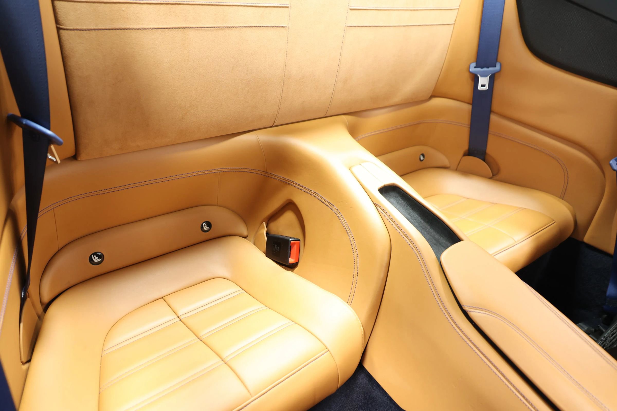 Used 2017 Ferrari California T image 91