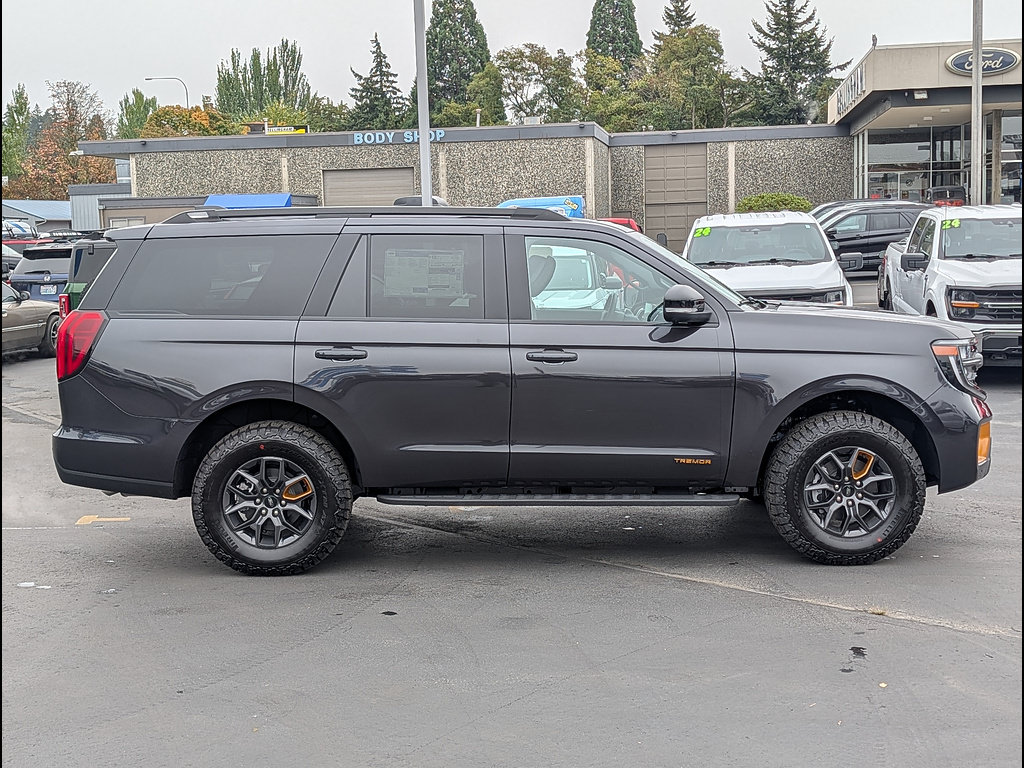 New 2027 Ford Expedition Tremor w/ Driver's Package AWD/4WD image 4