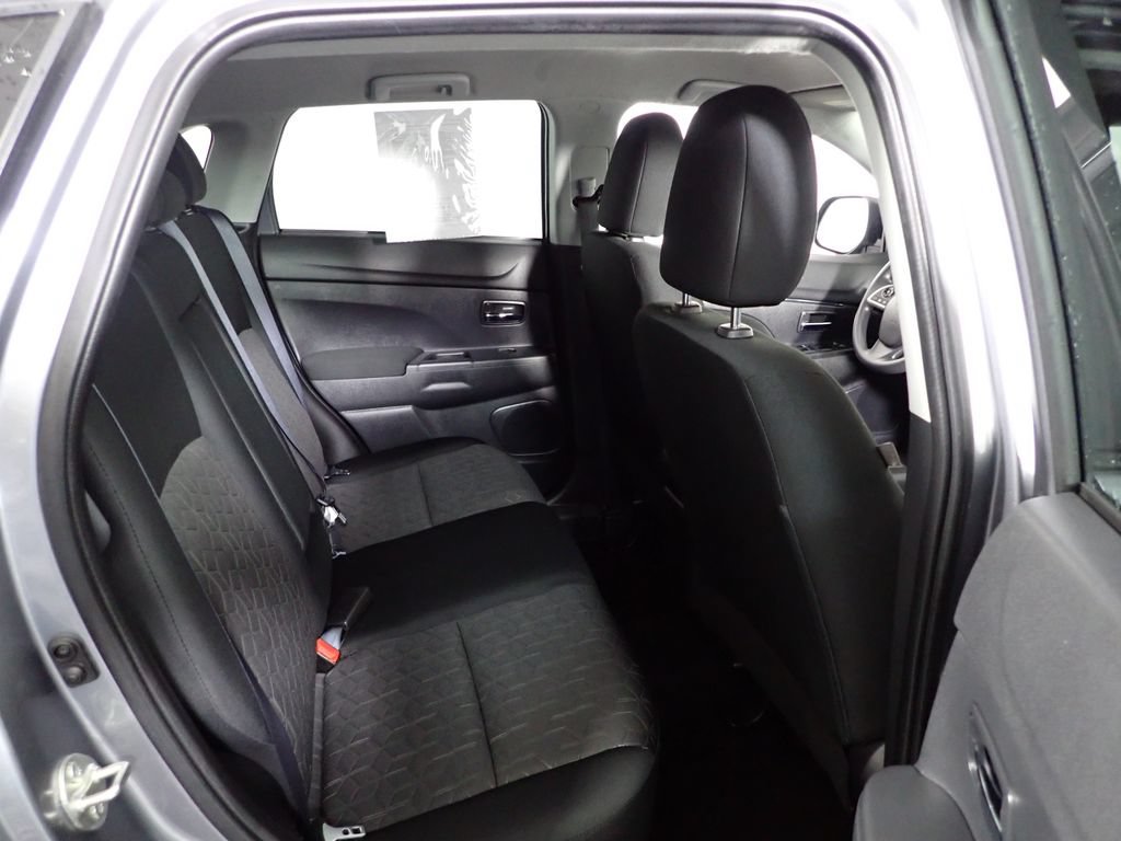Used 2022 Mitsubishi Outlander Sport ES AWD/4WD image 31