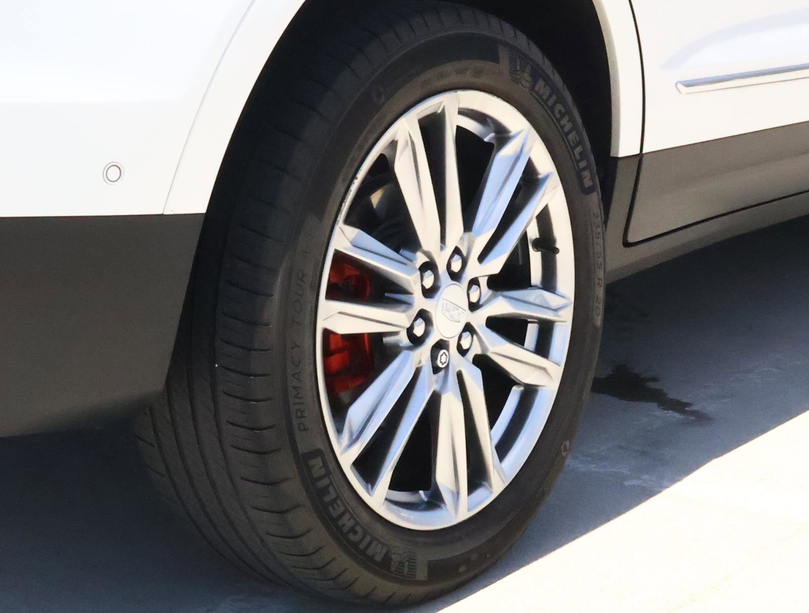 Used 2022 Cadillac XT5 Sportv w/ Technology Package AWD/4WD image 12
