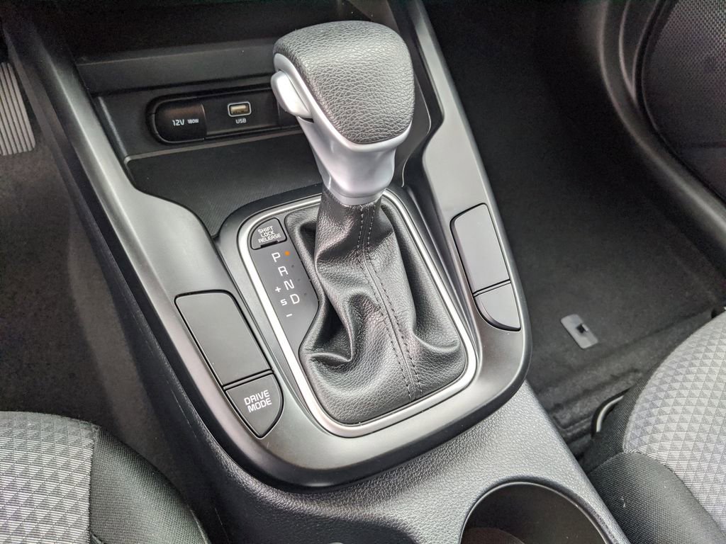 Certified 2025 Kia Soul LX image 26