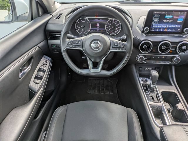 Used 2024 Nissan Sentra SV FWD image 16